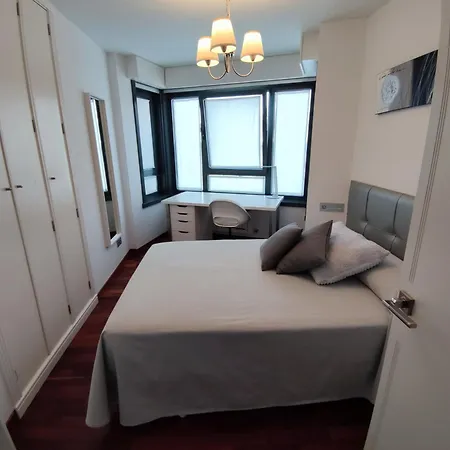 Ana - 1 * La Coruña